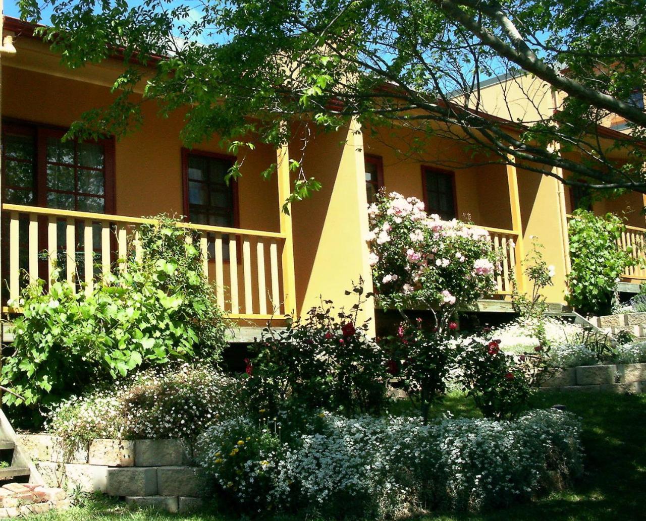 Meredith House Swansea Esterno foto