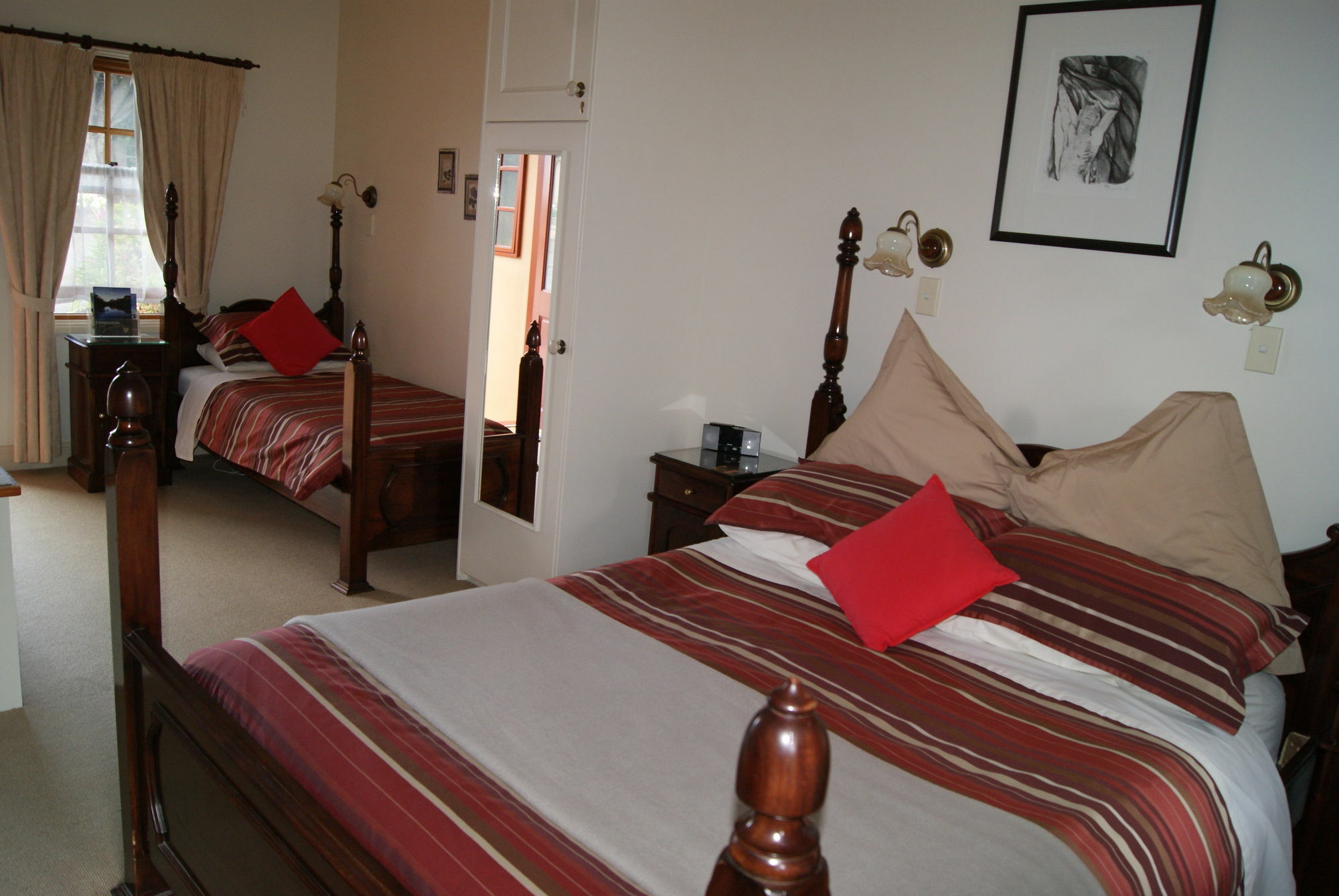 Meredith House Swansea Esterno foto